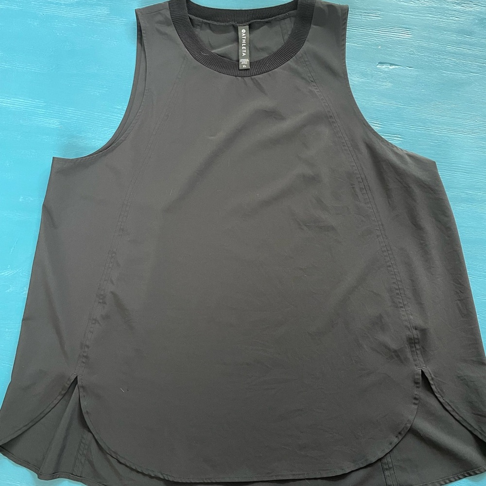 Athleta XL Black Relaxed Sleeveless Tank Top